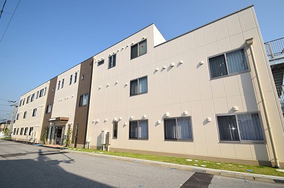 公式 介護 有料老人ホームならサンガジャパン 東京 東北 関西 九州に地域密着の介護施設を展開